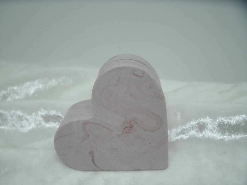 heart-shaped photo holder